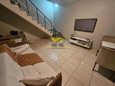 Casa de Condomínio com 2 Quartos à venda, 90m² no Irajá, Rio de Janeiro