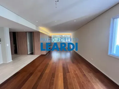 Apartamento com 3 Quartos à venda, 145m² no Cerqueira César, São Paulo