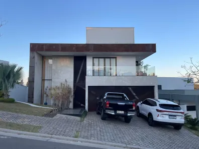 Casa de Condomínio com 3 Quartos à venda, 600m² no São Pedro, Juiz de Fora