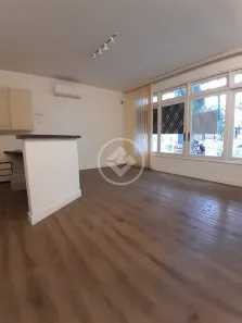 Casa com 11 Quartos para alugar, 305m² no Boqueirão, Santos