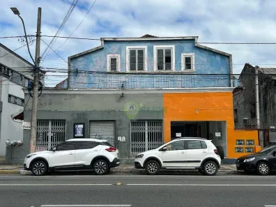 Imóvel Comercial à venda, 470m² no Anita Garibaldi, Joinville
