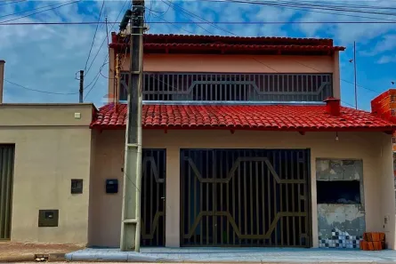 Sobrado com 3 Quartos para alugar, 204m² no São João, Araguaína
