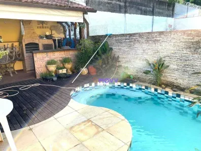 Casa de Condomínio com 3 Quartos à venda, 300m² no Piratininga, Niterói