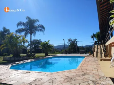 Fazenda/Sítio com 3 Quartos para alugar, 240m² no Portão, Atibaia