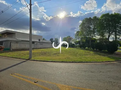 Lote/Terreno à venda, 632m² no Condomínio Terras Alpha Anápolis, Anápolis