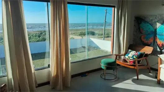 Casa com 5 Quartos à venda, 700m² no Long Beach (Tamoios), Cabo Frio