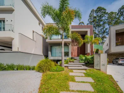 Casa de Condomínio com 3 Quartos para venda ou aluguel, 450m² no Tamboré, Santana de Parnaíba