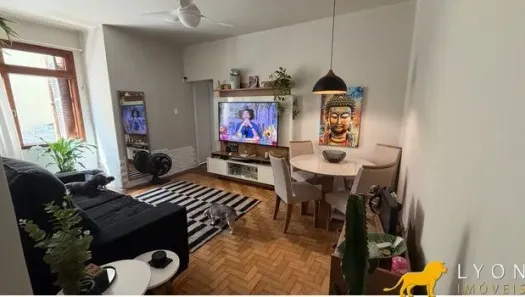 Apartamento com 2 Quartos para alugar, 75m² no Santana, Porto Alegre