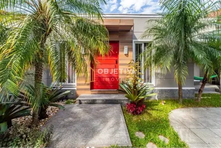 Casa com 3 Quartos à venda, 170m² no Passo da Areia, Porto Alegre