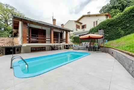 Casa com 3 Quartos à venda, 291m² no Espírito Santo, Porto Alegre