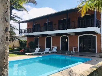 Sobrado com 4 Quartos para alugar, 350m² no Nova Itanhaém (Praia), Itanhaém