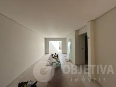 Casa com 7 Quartos para alugar, 200m² no Tubalina, Uberlândia