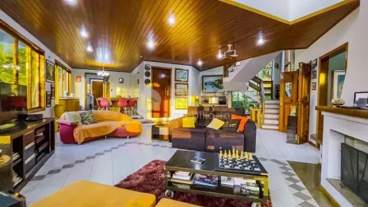 Casa de Condomínio com 4 Quartos à venda, 320m² no Caraguatá, Mairiporã