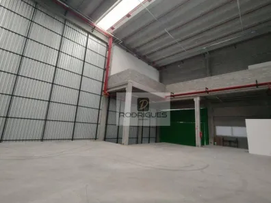 Galpão/Depósito/Armazém para alugar, 2831m² no Parque Jaçatuba, Santo André