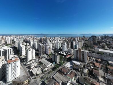 Apartamento com 2 Quartos à venda, 80m² no Centro, Florianópolis