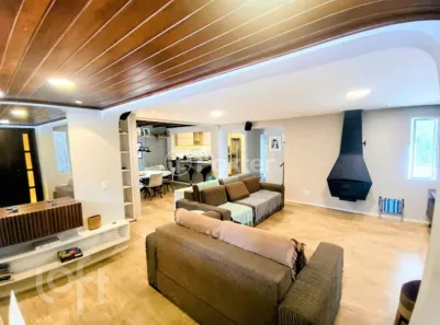 Casa com 5 Quartos à venda, 326m² no Nonoai, Porto Alegre