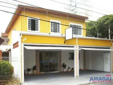 Sobrado com 7 Quartos à venda, 400m² no Vila Betânia, São José dos Campos