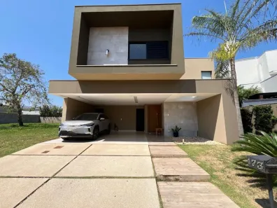 Casa de Condomínio com 3 Quartos à venda, 297m² no Residencial Damha, Campo Grande