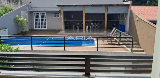 Casa com 4 Quartos à venda, 420m² no Califórnia, Londrina