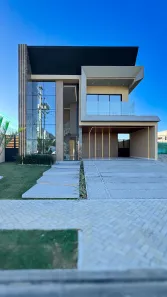 Casa de Condomínio com 4 Quartos à venda, 248m² no Cidade Alpha, Eusébio