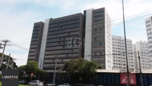 Sala Comercial à venda, 24m² no Cristo Redentor, Porto Alegre