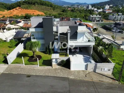 Casa com 3 Quartos à venda, 250m² no Amizade, Jaraguá do Sul