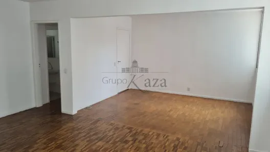 Apartamento com 2 Quartos à venda, 110m² no Cerqueira César, São Paulo