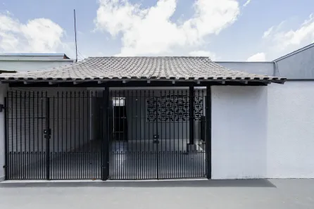 Ponto Comercial com 8 Quartos para alugar, 270m² no Vila Liviero, São Paulo
