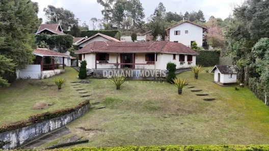Casa com 5 Quartos à venda, 173m² no Abernéssia, Campos do Jordão