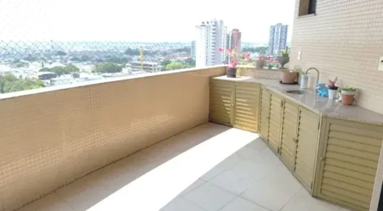 Apartamento com 3 Quartos para alugar, 167m² no São Brás, Belém