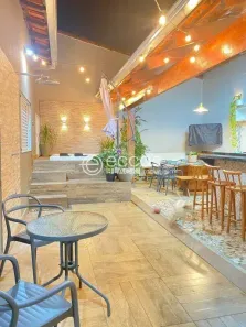 Casa com 3 Quartos à venda, 200m² no Alto Umuarama, Uberlândia