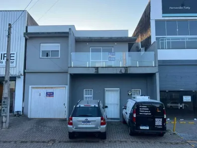 Casa com 3 Quartos para alugar, 200m² no Centro, São Leopoldo