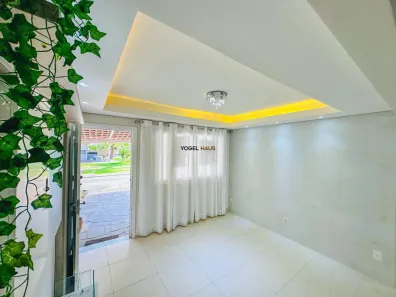 Casa de Condomínio com 2 Quartos à venda, 103m² no Rio Branco, Canoas