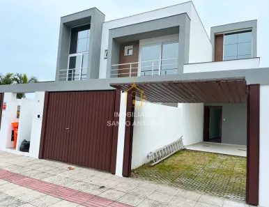 Casa com 3 Quartos para alugar, 133m² no Saco Grande, Florianópolis