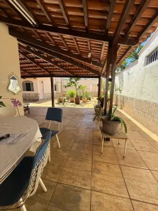 Casa com 4 Quartos à venda, 455m² no Jardim América, Goiânia