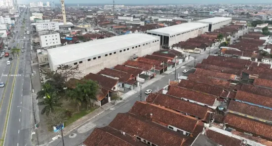 Galpão/Depósito/Armazém para alugar, 3200m² no Maracanã, Praia Grande