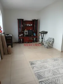 Casa com 3 Quartos para alugar, 107m² no Jardim América, Bauru
