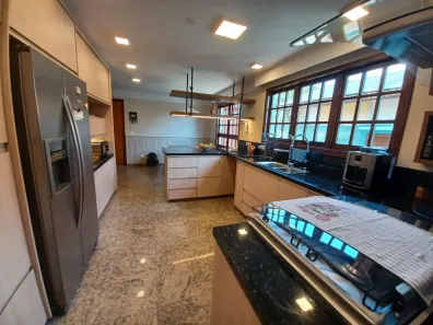 Casa de Condomínio com 4 Quartos para alugar, 472m² no Alphaville, Santana de Parnaíba