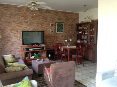 Casa com 3 Quartos à venda, 126m² no Parque Assunção, Taboão da Serra
