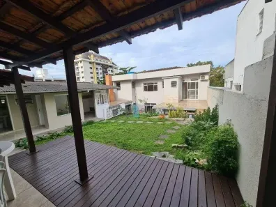 Casa com 6 Quartos à venda, 278m² no Trindade, Florianópolis