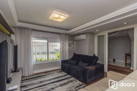 Casa com 4 Quartos à venda, 230m² no Partenon, Porto Alegre