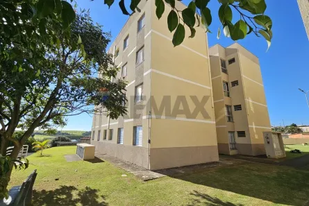 Apartamento com 2 Quartos para alugar, 46m² no Jardim Vera Lúcia, Salto de Pirapora