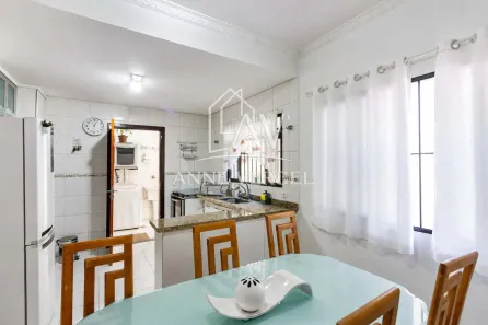 Sobrado com 3 Quartos à venda, 137m² no Jardim D'Abril, Osasco