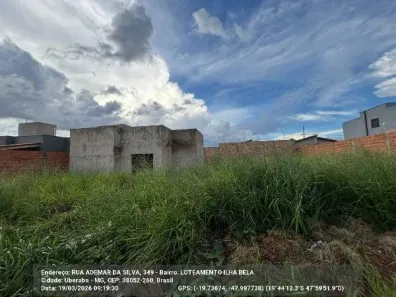 Casa com 2 Quartos à venda, 200m² no Loteamento Ilha Bela, Uberaba