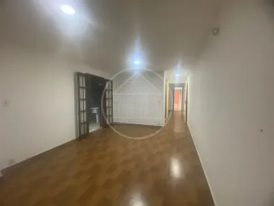 Sobrado com 4 Quartos à venda, 185m² no Balneário São José, São Paulo