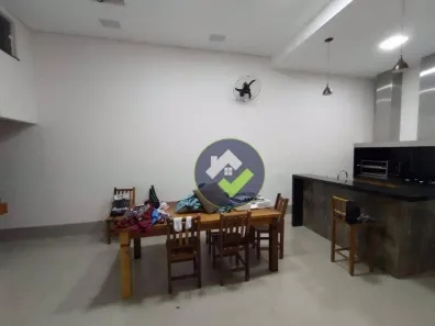Casa com 3 Quartos à venda, 150m² no Parque Residencial Lourencao, Areiópolis