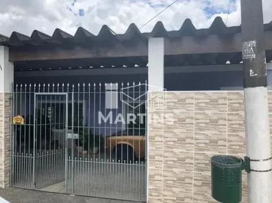 Casa com 5 Quartos à venda, 247m² no Vila Pirajussara, São Paulo