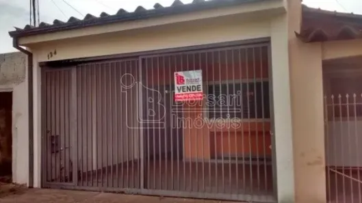Casa com 2 Quartos à venda, 77m² no Jardim Pinheiros (Vila Xavier), Araraquara