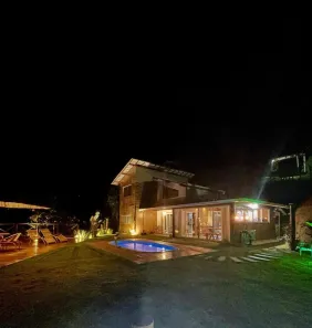Casa com 4 Quartos à venda, 150m² no , Santa Teresa