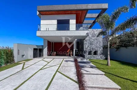 Casa de Condomínio com 3 Quartos à venda, 294m² no Santa Regina, Camboriú